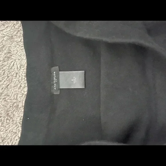 Ann Taylor A line sweater skirt - Picture 3 of 4